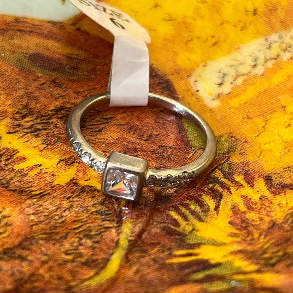 NWT square gem stainless steal ring